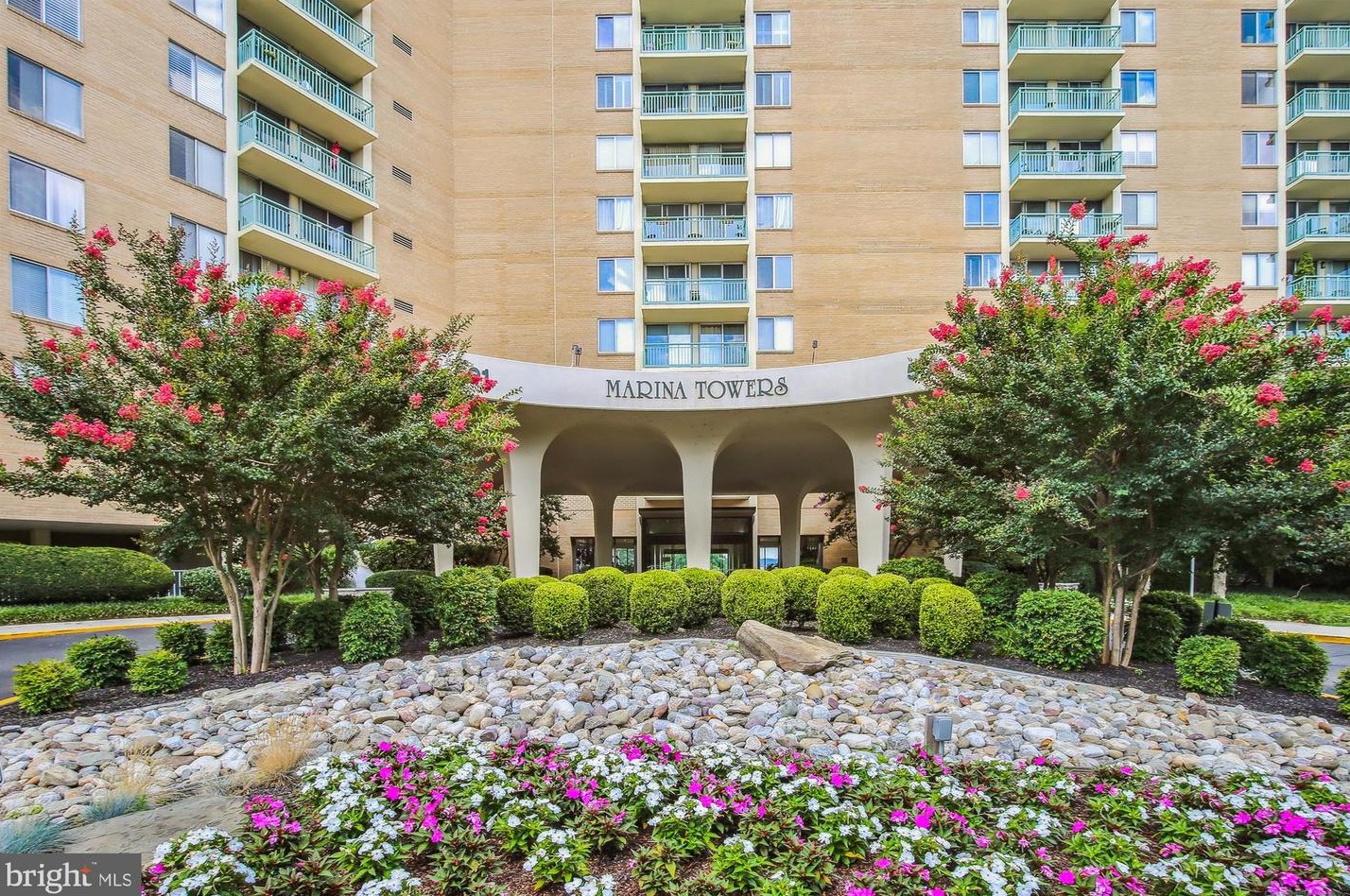 501 Slaters Ln #505, Alexandria, VA 22314