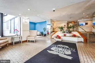 5340 Holmes Run Pkwy, Alexandria, VA 22304 - Photo 2