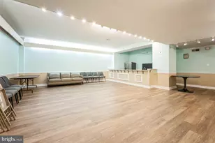 5340 Holmes Run Pkwy, Alexandria, VA 22304 - Photo 30