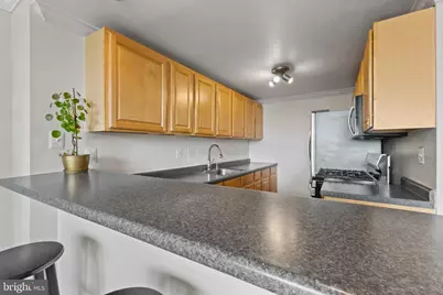 4600 Duke Street #613, Alexandria, VA 22304 - Photo 10