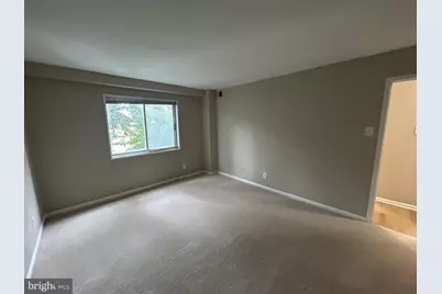 5340 Holmes Run Parkway #217, Alexandria, VA 22304 - Photo 12