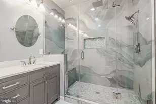 112 Gretna Green Ct, Alexandria, VA 22304 - Photo 26