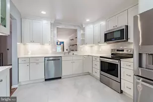 112 Gretna Green Ct, Alexandria, VA 22304 - Photo 6