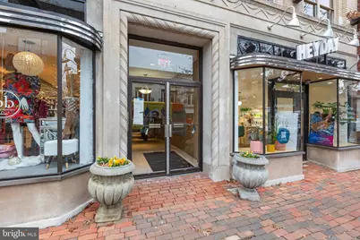 815 King Street #4C, Alexandria, VA 22314 - Photo 2