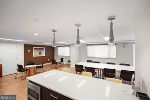 2500 N Van Dorn St, Alexandria, VA 22302 - Photo 28