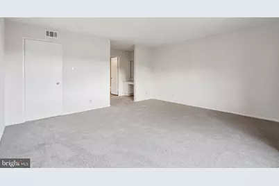 203 Yoakum Parkway #1725, Alexandria, VA 22304 - Photo 26