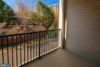 4850 Eisenhower Avenue #319, Alexandria, VA 22304 - Photo 14