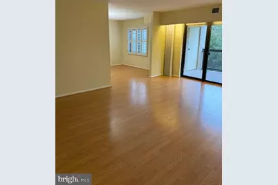205 Yoakum Parkway #626, Alexandria, VA 22304 - Photo 20