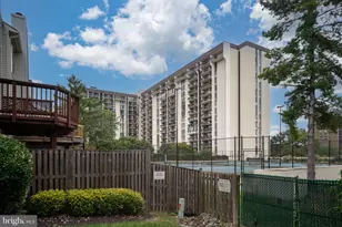 5300 Holmes Run Pkwy, Alexandria, VA 22304 - Photo 42