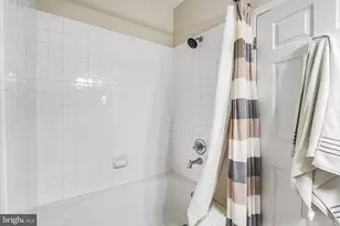 4561 Strutfield Ln, Alexandria, VA 22311 - Photo 32