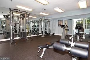 3315 Wyndham Cir, Alexandria, VA 22302 - Photo 36