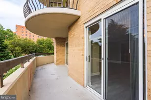1250 S Washington Street S, Alexandria, VA 22314 - Photo 32