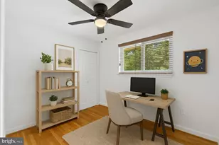 4600 Strathblane Pl, Alexandria, VA 22304 - Photo 10