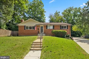 4600 Strathblane Pl, Alexandria, VA 22304 - Photo 1