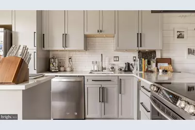 114 Roberts Lane #101, Alexandria, VA 22314 - Photo 4