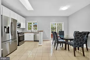 3841 Watkins Mill Dr, Alexandria, VA 22304 - Photo 6