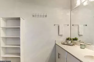 2500 N Van Dorn St, Alexandria, VA 22302 - Photo 12