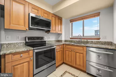 2121 Jamieson Avenue #609, Alexandria, VA 22314 - Photo 24