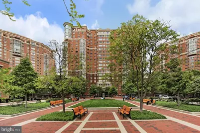 2121 Jamieson Avenue #609, Alexandria, VA 22314 - Photo 2