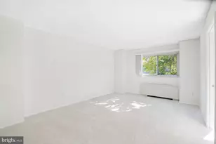 1225 Martha Custis Dr, Alexandria, VA 22302 - Photo 10