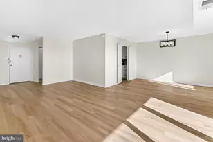 205 Yoakum Pkwy, Alexandria, VA 22304 - Photo 16