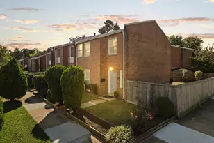 246 Stevenson Square N, Alexandria, VA 22304 - Photo 20