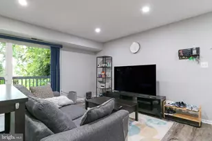 3210 S 28th St, Alexandria, VA 22302 - Photo 6