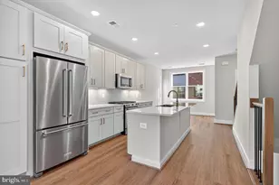 143 Shannon Mews, Alexandria, VA 22304 - Photo 2