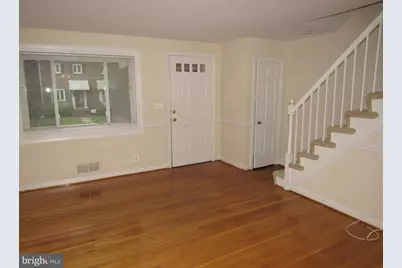 121 E Glendale Avenue, Alexandria, VA 22301 - Photo 10