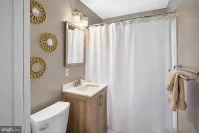 1700 W Abingdon Drive #103, Alexandria, VA 22314 - Photo 16