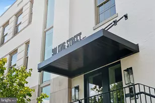 901 King St, Alexandria, VA 22314 - Photo 36