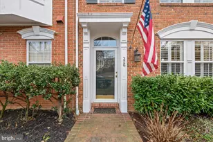 326 Cameron Station Blvd, Alexandria, VA 22304 - Photo 2