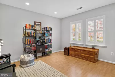 326 Cameron Station Boulevard, Alexandria, VA 22304 - Photo 10