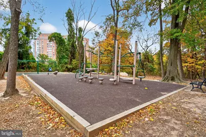3210 S 28th Street #403, Alexandria, VA 22302 - Photo 24