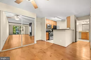 75 S Reynolds St, Alexandria, VA 22304 - Photo 2