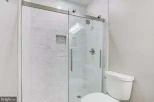 273 S Pickett Street S, Alexandria, VA 22304 - Photo 26