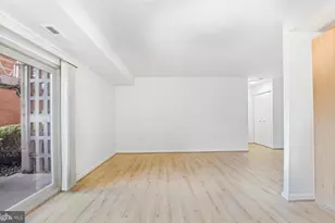 5250 Valley Forge Dr, Alexandria, VA 22304 - Photo 12