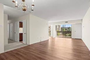 5300 Holmes Run Pkwy, Alexandria, VA 22304 - Photo 6