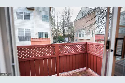 6012 Ricketts Walk, Alexandria, VA 22312 - Photo 6