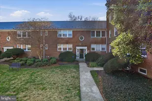 1804 W Abingdon Dr, Alexandria, VA 22314 - Photo 1