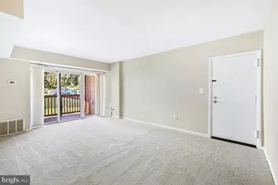 53 Skyhill Road #204, Alexandria, VA 22314 - Photo 8