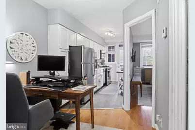 7 Russell Road #D, Alexandria, VA 22301 - Photo 8