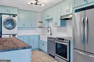 307 Yoakum Pkwy, Alexandria, VA 22304 - Photo 8