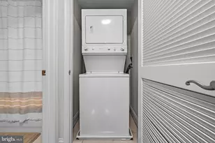 1111 Oronoco St, Alexandria, VA 22314 - Photo 30