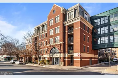 1111 Oronoco Street #326, Alexandria, VA 22314 - Photo 2