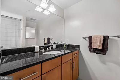 1111 Oronoco Street #326, Alexandria, VA 22314 - Photo 32