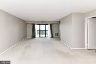 205 Yoakum Pkwy, Alexandria, VA 22304 - Photo 12