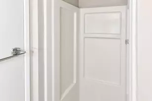 205 Yoakum Pkwy, Alexandria, VA 22304 - Photo 10