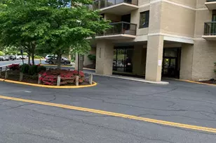 205 Yoakum Pkwy, Alexandria, VA 22304 - Photo 30