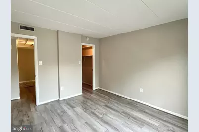 118 Roberts Lane #300, Alexandria, VA 22314 - Photo 32